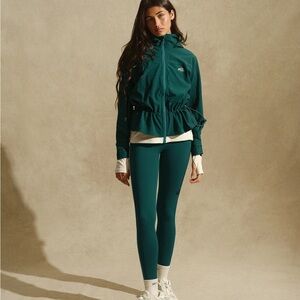 SET Active Duet Cinched Windbreaker in Peak